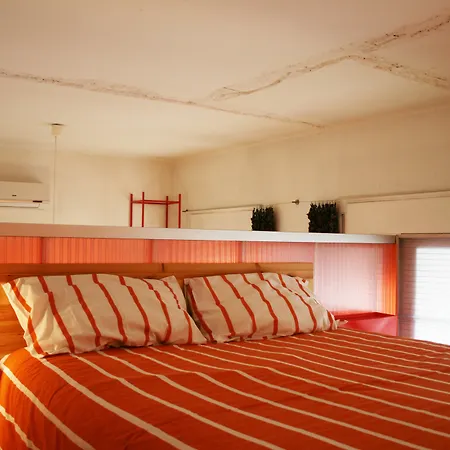 Bed & Breakfast Loft